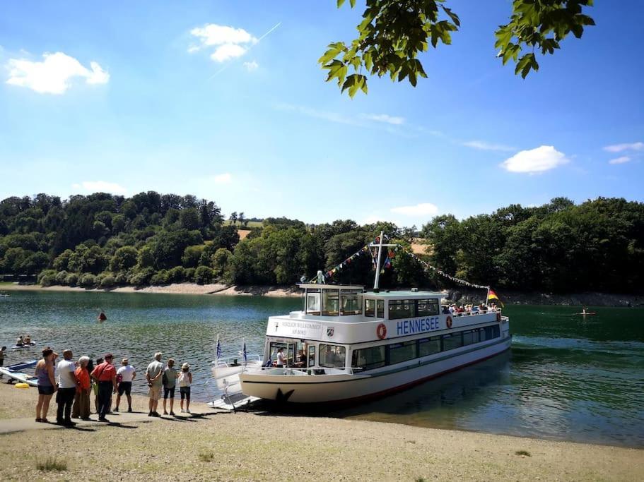Haus Julia Direkt Am Hennesee Mitten Im Sauerland Мешеде Екстериор снимка